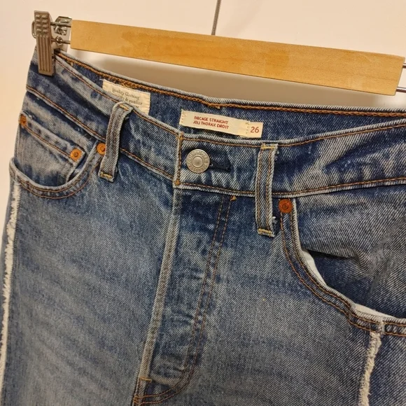 Levi's Ribcage Straight Jeans - Picture 3 of 5